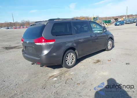 2012 Toyota Sienna Xle V6 8 Passenger из США, поврежденный, VIN 5TDYK3DCXCS238622
